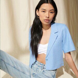 ABERCROMBIE & FITCH linen blend short sleeve cropped blazer (M)